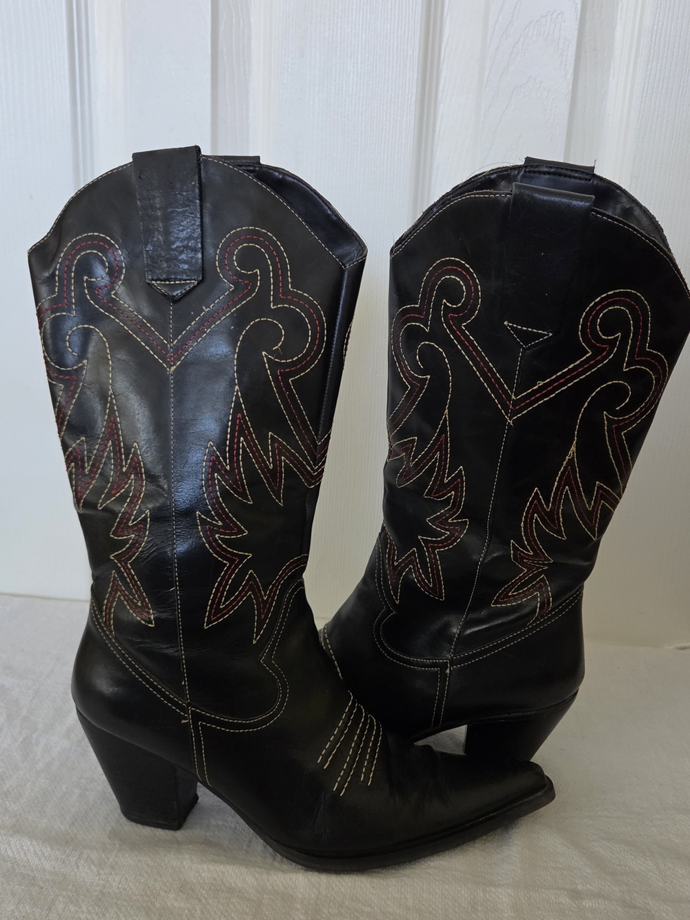 Dumond Women's Black Western Embroidered Leather Boots